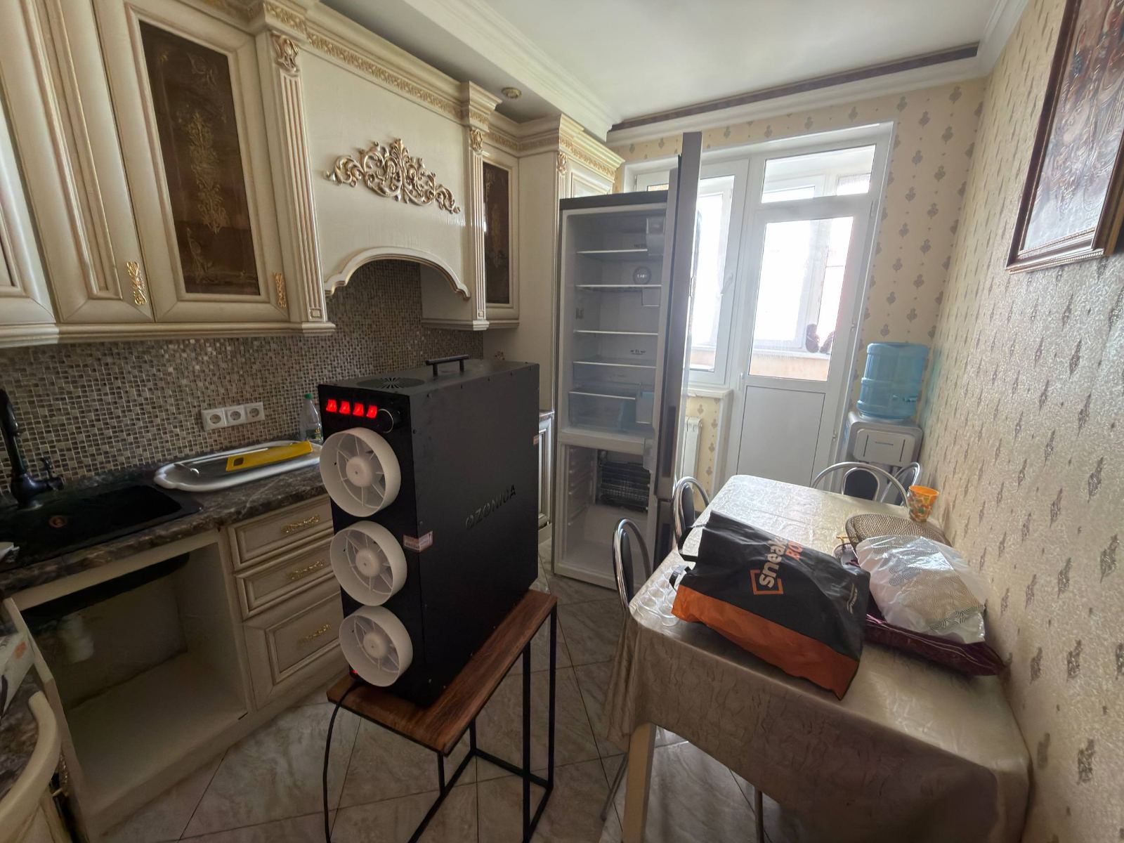 Как проходит устранение запаха