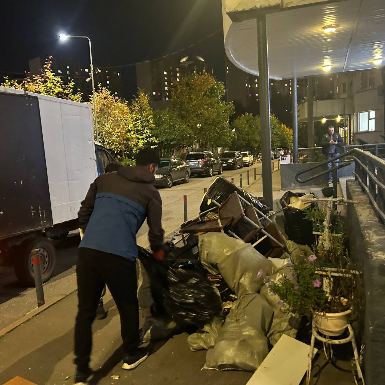 Прайс на утилизацию вещей и мебели после смерти человека в Электростали