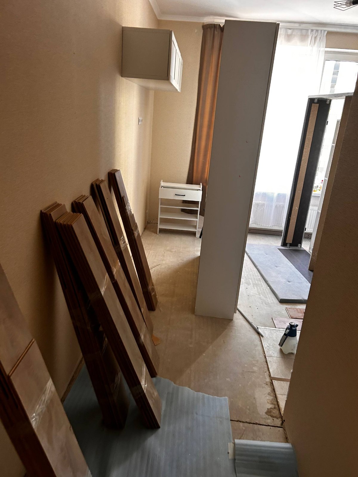 Устранение запаха в подъездах Москвы — срочно сегодня, все станции метро, цена от 990 ₽